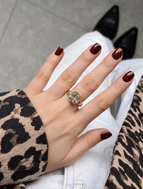 Anillo Baño Rosa de Acero Quirúrgico con Cristal Verde Olivo