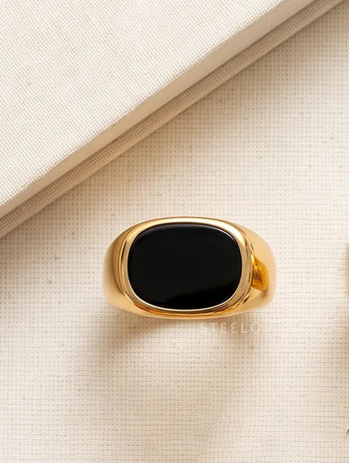 Anillo Noche de Acero Quirúrgico con Baño Dorado
