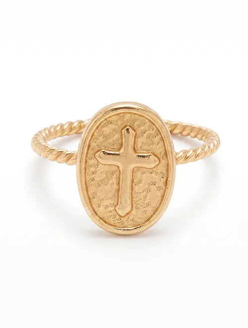 Anillo Cruz de Acero Inoxidable con Baño Dorado | Steelo Joyas