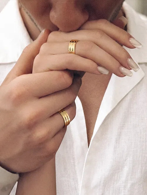 Aro de Acero Quirúrgico 316L con Baño PVD Oro 18k | Steelo Joyas