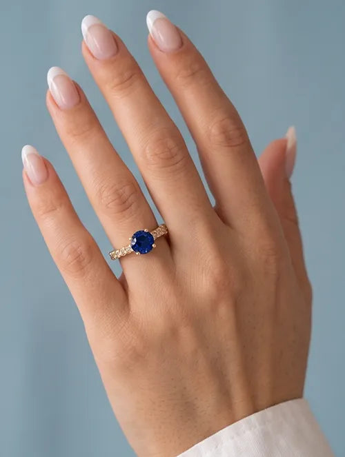 Anillo Cristal Azul de Acero Quirúrgico 316L con Baño PVD Oro 18k y Cristales Blanco | Steelo Joyas (Copia) (Copia)