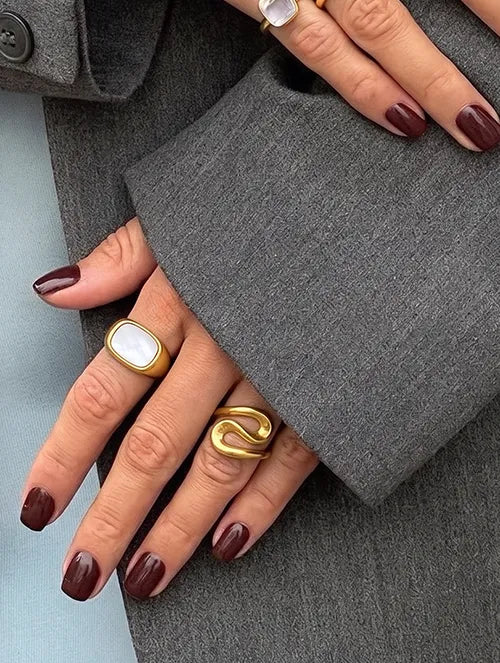 Anillo Nácar de Acero Inoxidable con Baño Dorado | Steelo Joyas