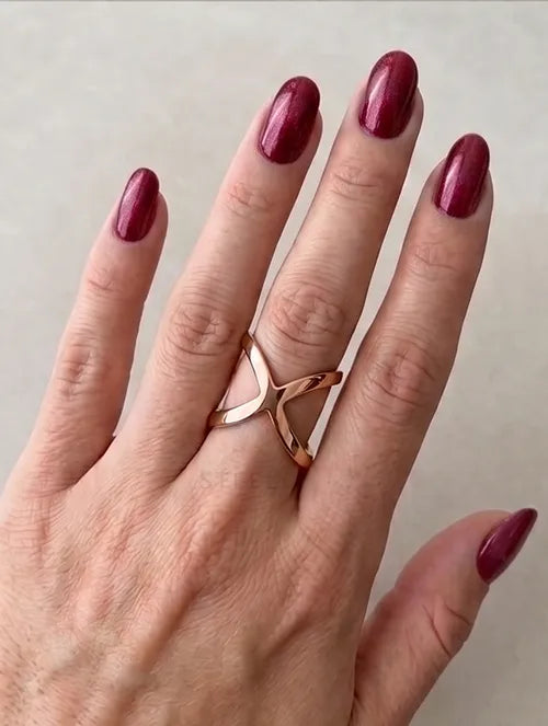 Anillo Aspa en baño PVD rosado | STEELO Joyas