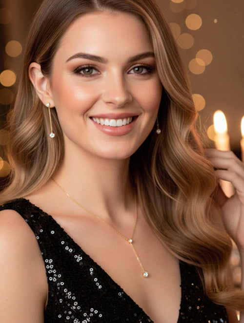 Conjunto de Collar y Aretes Punto de Luz Acero Quirúrgico Baño Oro 18k